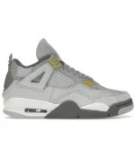 Jordan 4 Retro SE Craft Photon Dust